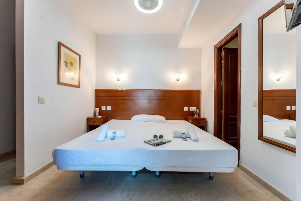 Ct 240 - Beachfront Apartment -Don Juan Manilva Spain