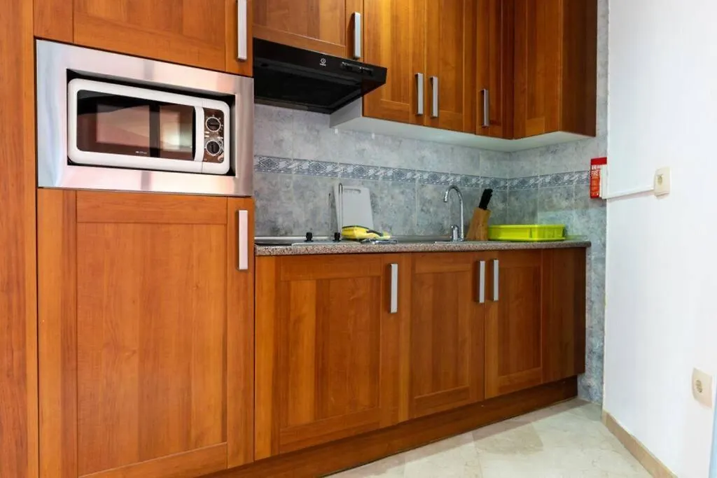 Ct 240 - Beachfront Apartment -Don Juan Manilva