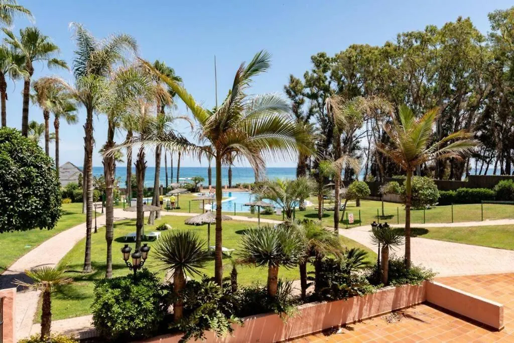 Ct 240 - Beachfront Apartment -Don Juan Manilva Spain